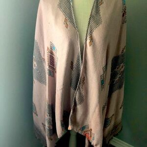 Reversible Tribal Print Soft Pink Poncho Fringe Hem Southwestern Vibe, Boho Wrap